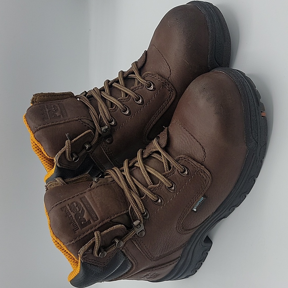 Timberland PRO Titan Women's Waterproof Alloy-Toe Work Boots Size 7.5